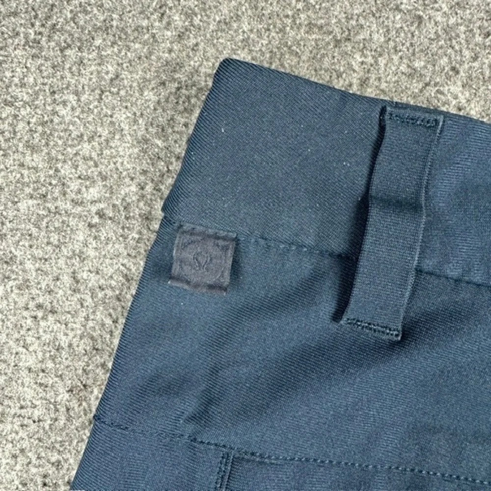 Lululemon Commission Short 9